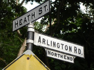 Arlington Rd - North End Sign